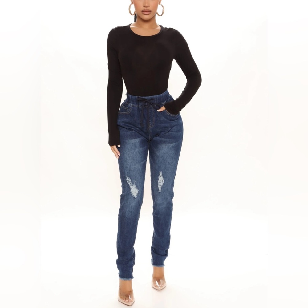 California Vintage Dark Wash Skinny Jeans